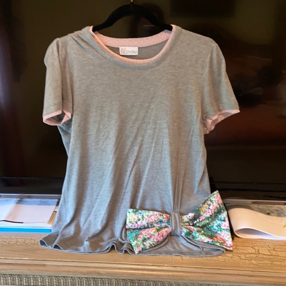 Red Valentino short sleeve top with floral bow - Picture 1 of 5